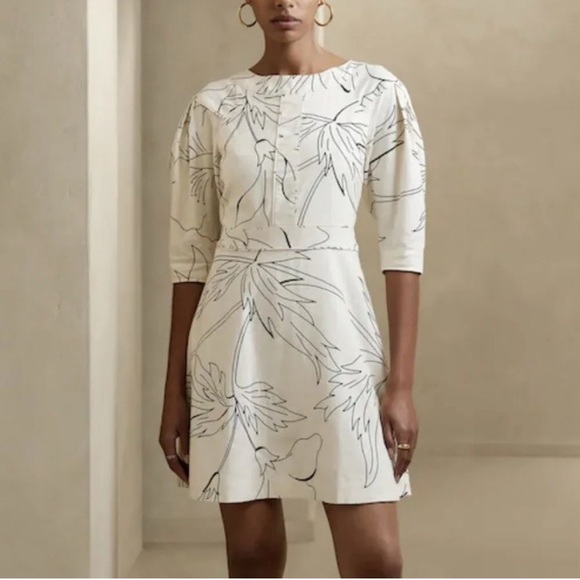 Banana Republic Dresses & Skirts - Banana Republic LINEN BLEND floral DRESS NWT